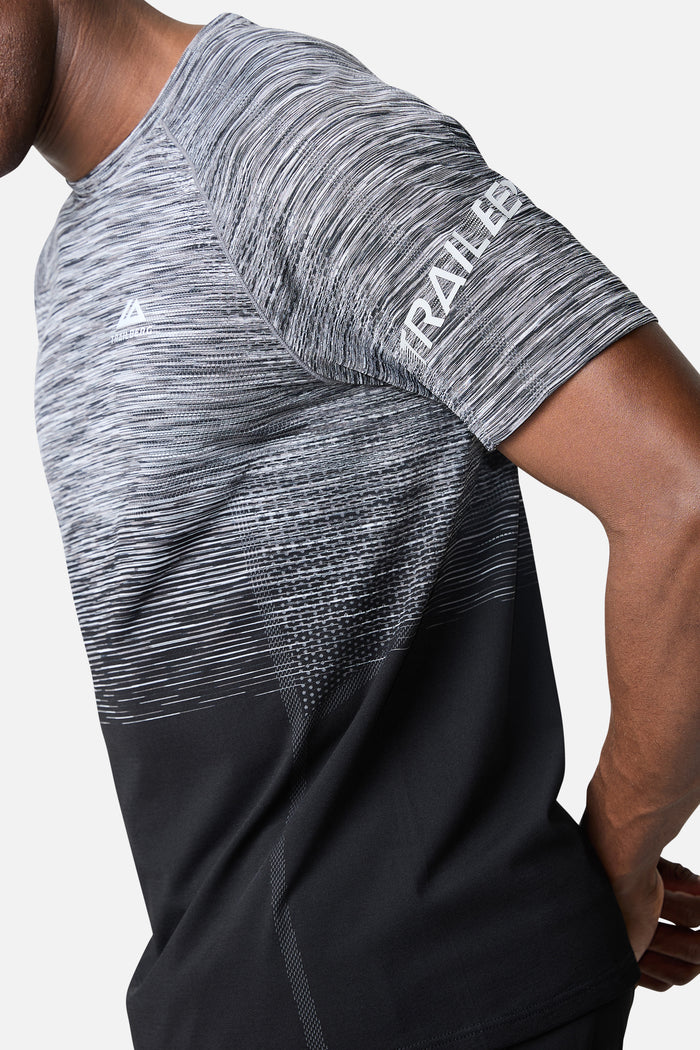 Arc Seamless Tee - Black/Moon Grey/Urban Smoke/White