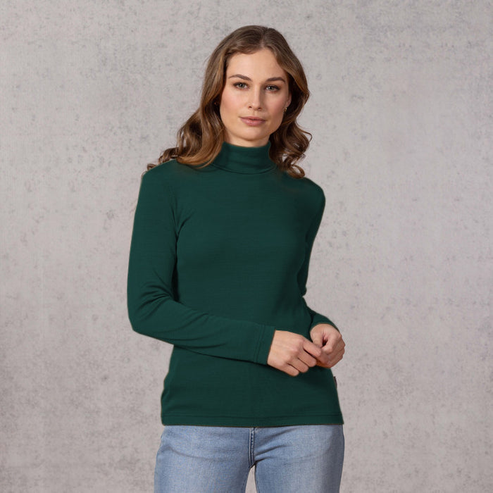 Woman wearing Bay Road Merino - Isabel Polo (BR716) in the colour Dragonfly