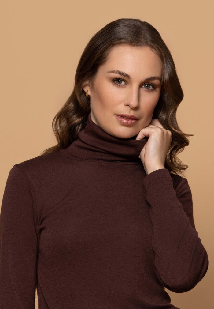 Woman wearing Bay Road Merino - Isabel Polo (BR716) in the colour Espresso