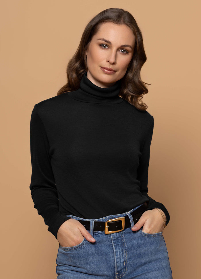 Black / 8