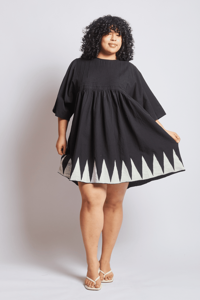 BAZAAR DRESS | BLACK APPLIQUE