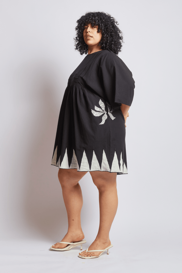BAZAAR DRESS | BLACK APPLIQUE