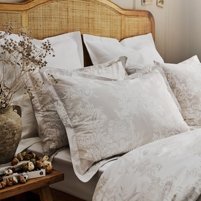 Beatrice Duvet Set
