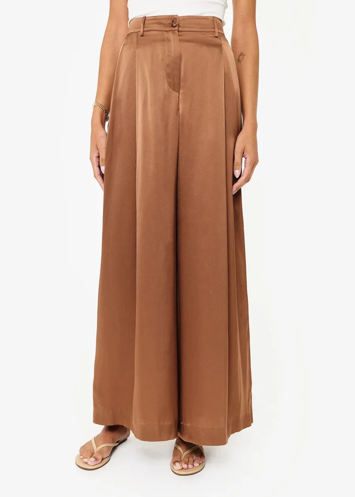 Cap04 Cami NYC Silk Wide Leg Trouser
