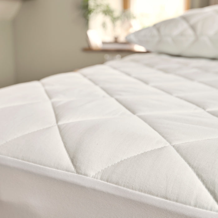 Christy Classic Mattress Protector