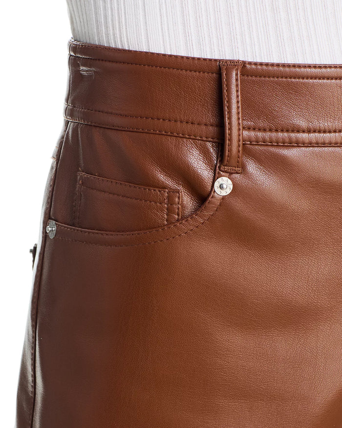 Cizp1351 Faux Leather Short - Brown