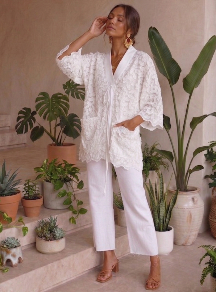 Embroidery White Kimono - Store WF