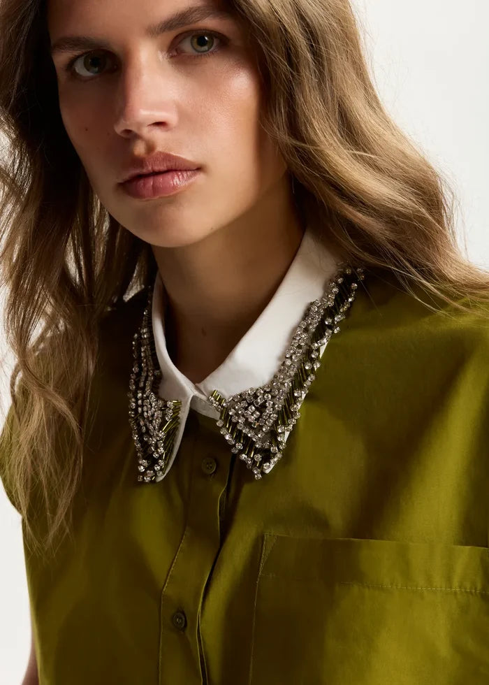 Es2818 Green Beaded Collar shirt