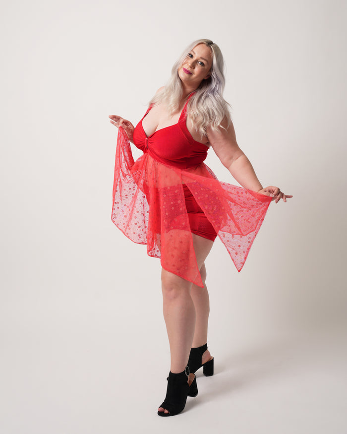 Floral Haven Halter Top - Elegant Bow Detail - Dimaz