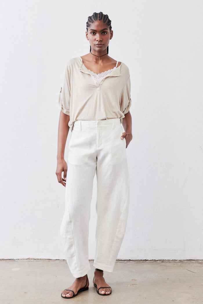Oat half-button elbow-sleeve top with V-neck and scalloped lace trim