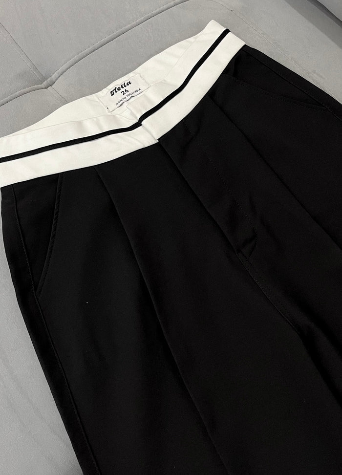 Not so basic waistband Pants