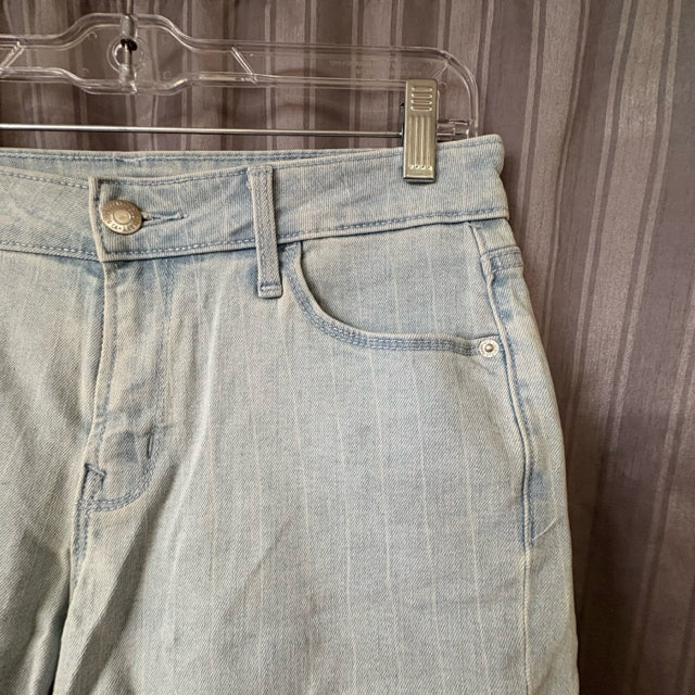 Old Navy SIZE 4 Women's Shorts