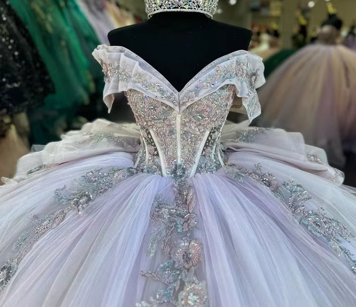 Quinceanera Dress Lace Applique Sequins Beading Mexican Sweet 16 Vestidos De XV 15 Anos Ball Gowns