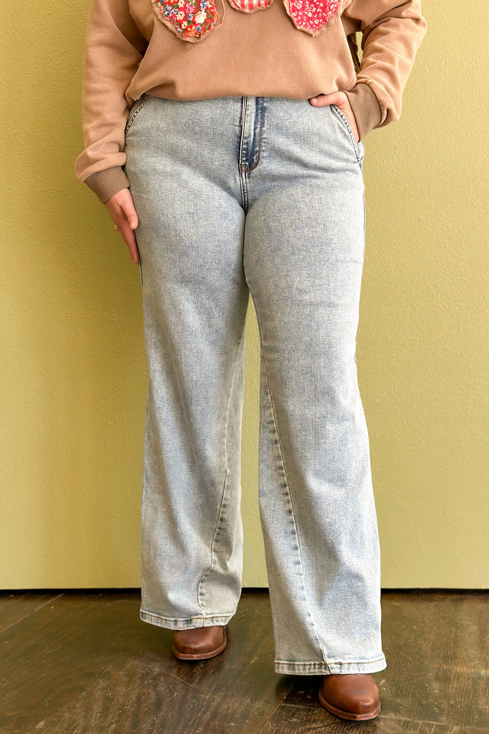 She Handles It Well Wide Leg Jean