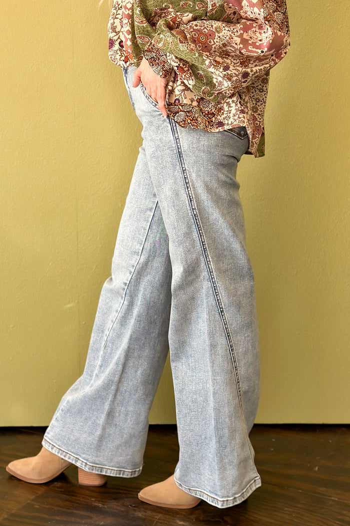 She Handles It Well Wide Leg Jean