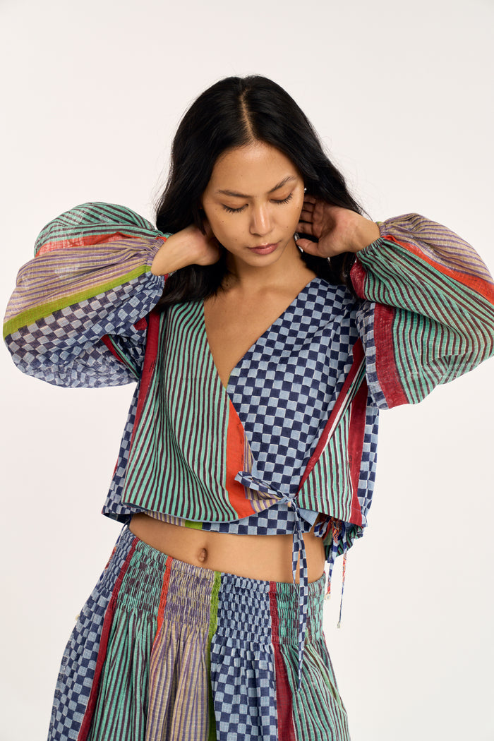 SOL TOP | FIELD GRID