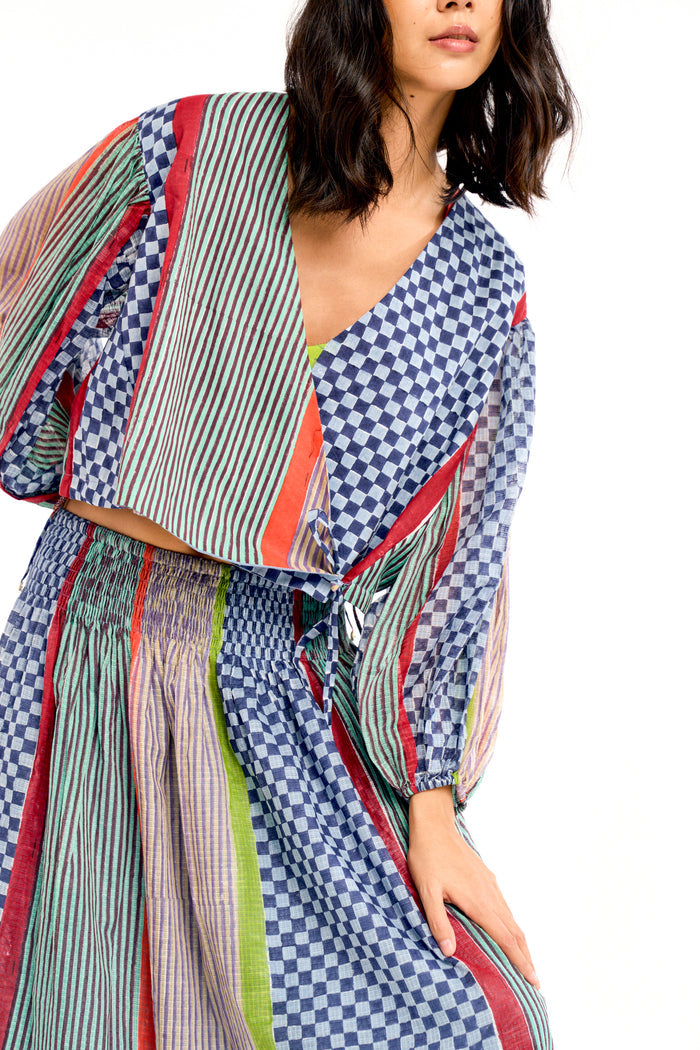 SOL TOP | FIELD GRID