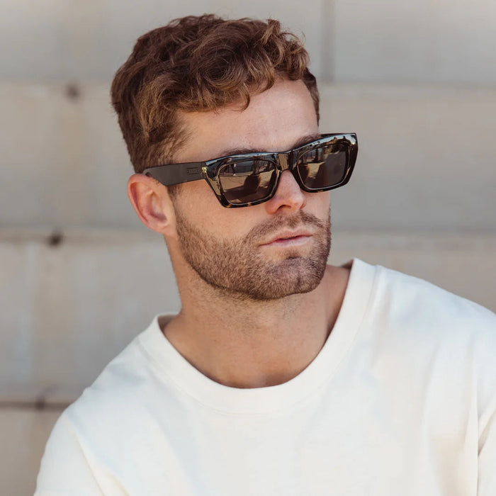 Solis - Gloss Fire Tort with Gray Lens