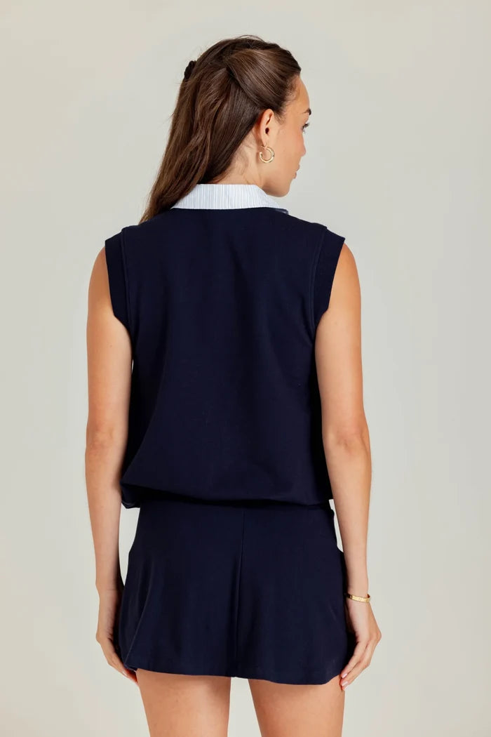 Su072 Navy Bubble Top
