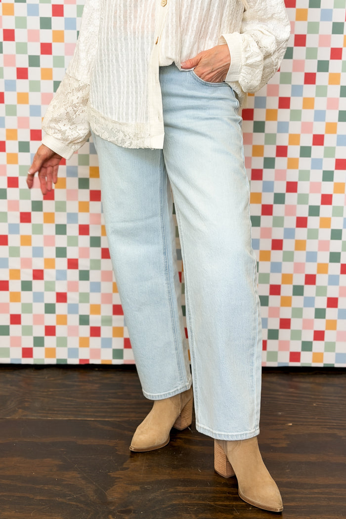 The Cool Girl Barrel Jean