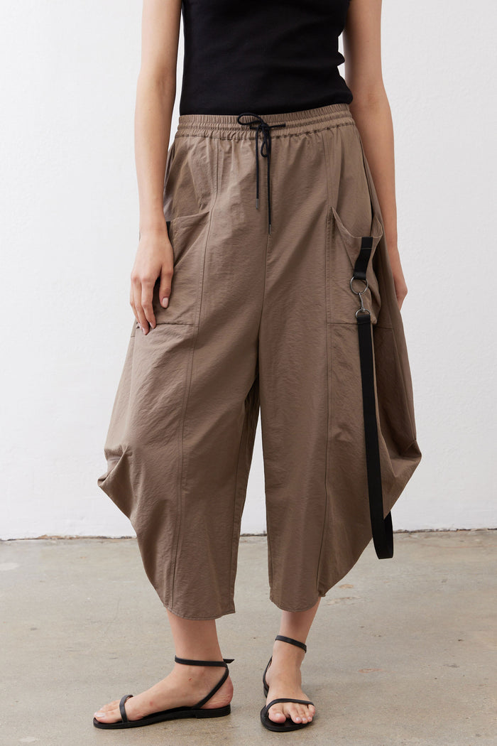 Walnut wide-leg parachute pants with elastic drawstring waist and side pocket detailing