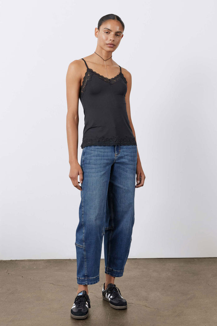 Indigo barrel-leg jeans with straight wide legs and cuffed hems