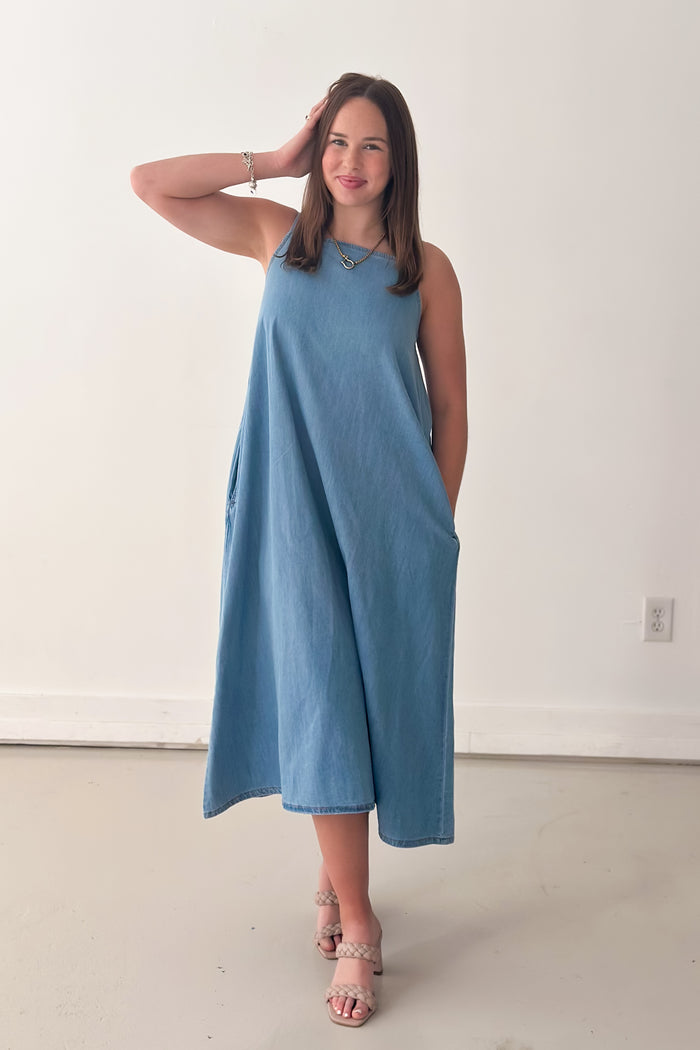 Weekend Wanderer Maxi Dress